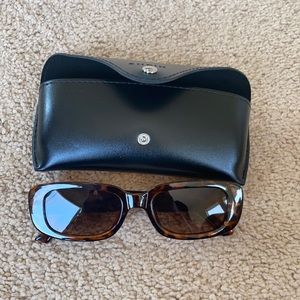 Brown sunglasses